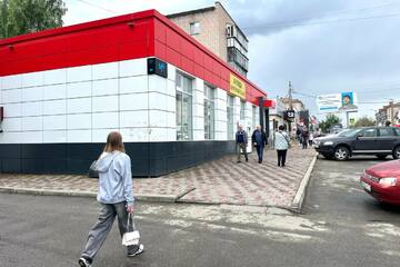 Отдельно стоящее здание, 491 м²