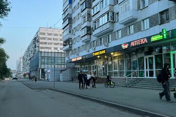 Магазин, 389,4 м², 1/10 эт.