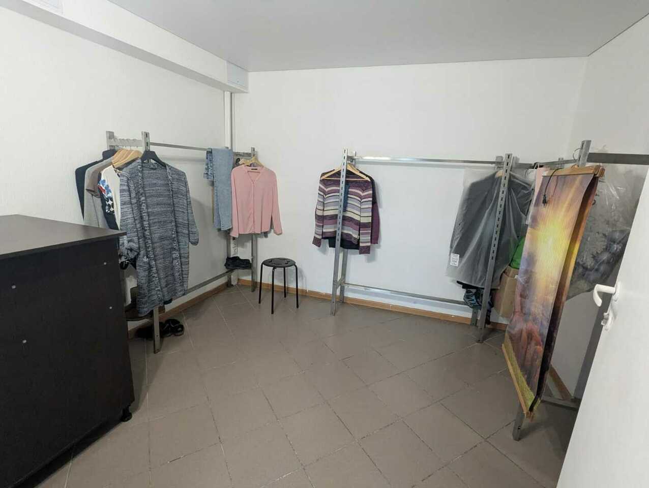 Сдается коммерческая недвижимость торгового назначения, 246 м2 за 245 тыс. руб.