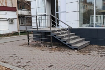 Помещение своб.назн., 110 м², 1/2 эт.