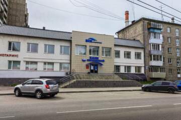 Отдельно стоящее здание, 1000 м²