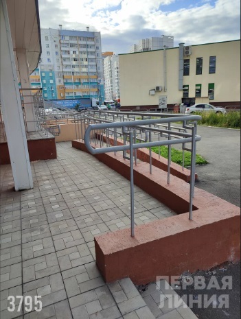 Сдается коммерческая недвижимость торгового назначения, 160 м2 за 170 тыс. руб.