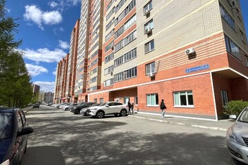 Помещение своб.назн., 398,4 м², 1/20 эт.