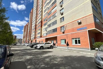 Помещение своб.назн., 398,4 м², 1/20 эт.