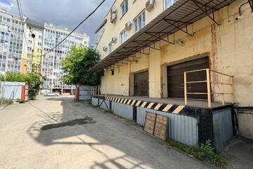 Помещение своб.назн., 640 м²