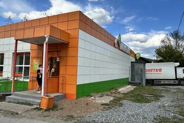 Отдельно стоящее здание, 682 м²