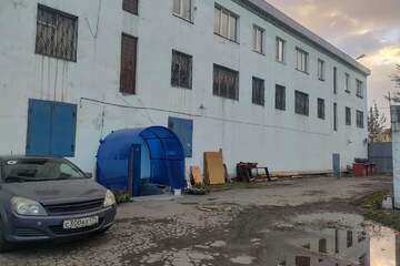 Отдельно стоящее здание, 1500 м²